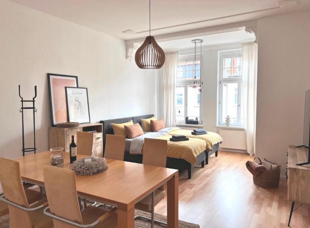 Feine Apartments In Der Suedstadt Von Erfurt Mit Kostenlosen Stellplatz & Flasche Wein Zur Begruessung المظهر الخارجي الصورة