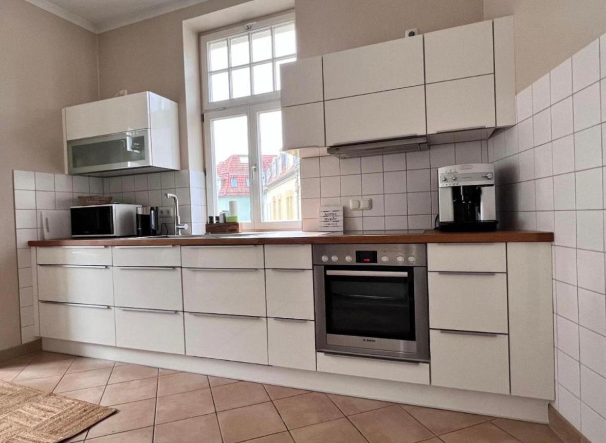 Feine Apartments In Der Suedstadt Von Erfurt Mit Kostenlosen Stellplatz & Flasche Wein Zur Begruessung المظهر الخارجي الصورة