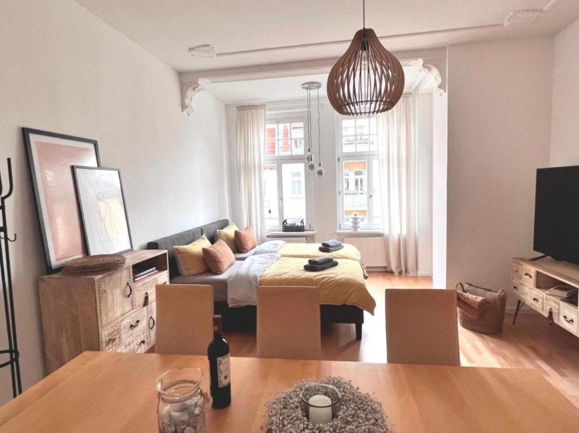 Feine Apartments In Der Suedstadt Von Erfurt Mit Kostenlosen Stellplatz & Flasche Wein Zur Begruessung المظهر الخارجي الصورة